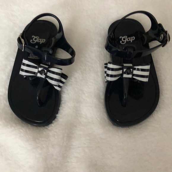 Gap sandals - Picture 1 of 2